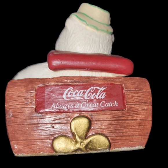 Coca-Cola bear boating - Picture 3 of 4